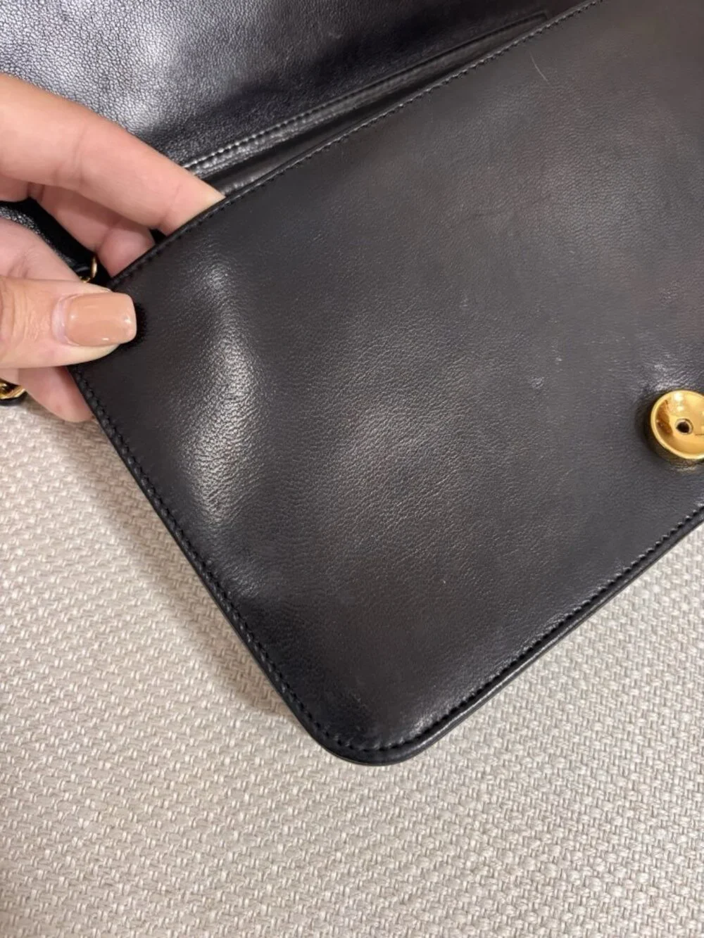 Authentic CHANEL single flap black lambskin bag classic 24k gold hardware